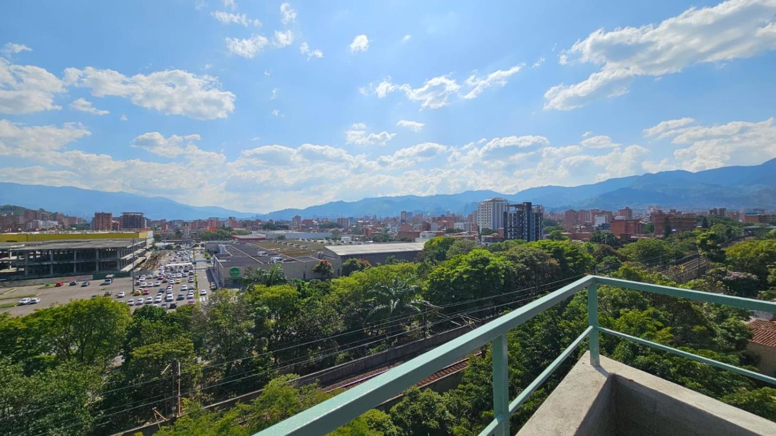B 48 Living By B Rent Apartment Medellín Exterior foto