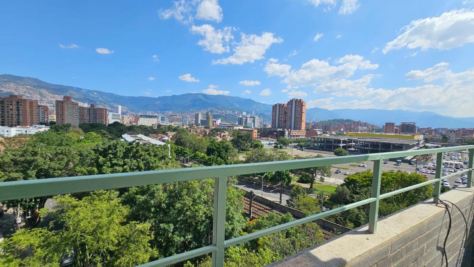 B 48 Living By B Rent Apartment Medellín Exterior foto